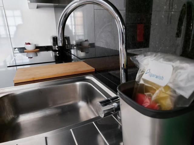Girassol - Bright, Modern, Well Located Apartment オリョン エクステリア 写真